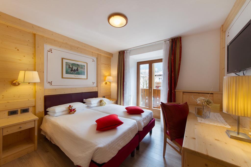 Piz Galin Grand Hotel Family & Wellness Андало Экстерьер фото